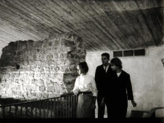 Nicht versöhnt oder Es hilft nur Gewalt wo Gewalt herrscht