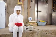 Kawa no soko kara konnichi wa